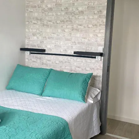 Bahia De Montecarlo Konukevi 3*